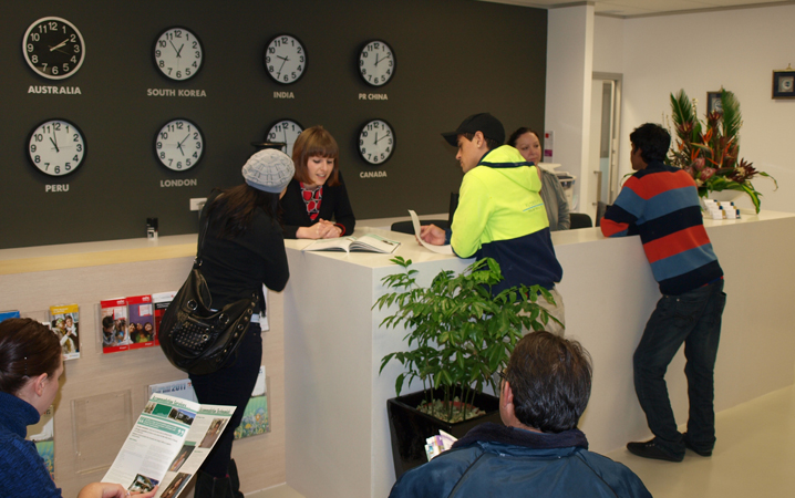 Bruce-campus-ISU-Office-Receptionist-with-students-4.JPG